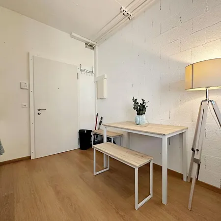 Modern Studio, De Lausanne Le Mont-Sur-Lausanne